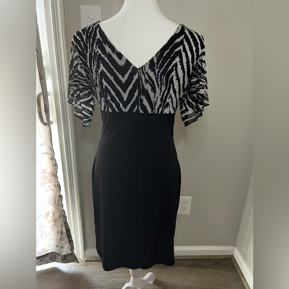 Enfocus Studio Zebra Print Size 8 - Picture 3 of 15